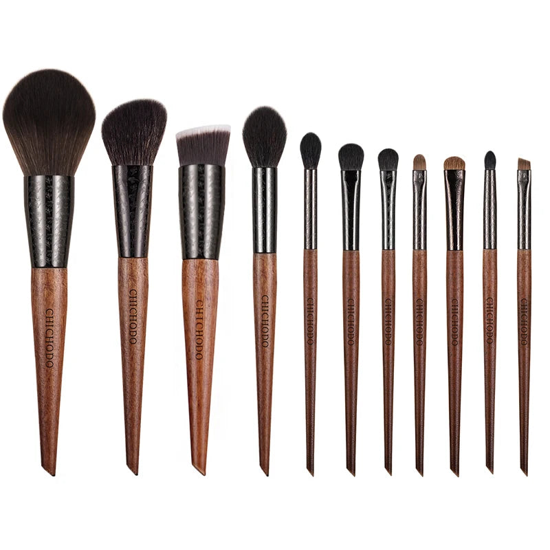 CHICHODO Makeup Brush